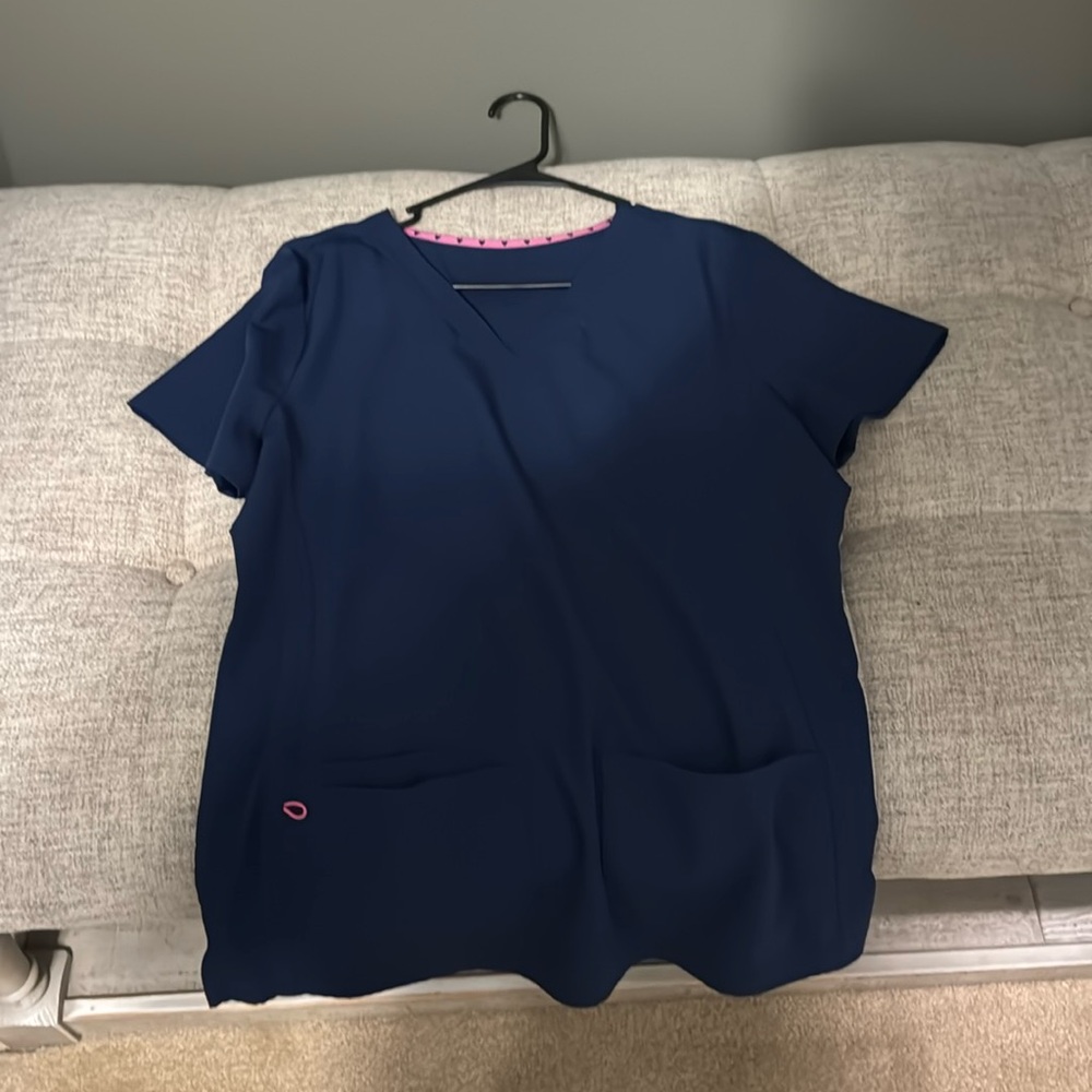 Heart soul scrub top